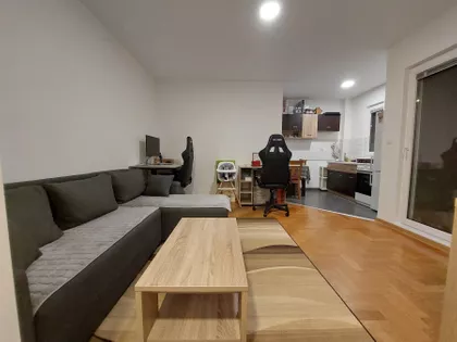 Grge Andrijanovića 35 | 4zida.rs