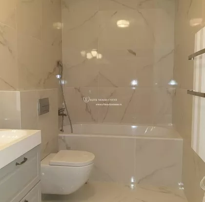 Neznanog Junaka bb | 4zida.rs