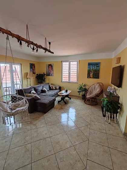 Gradske lokacije | 4zida.rs