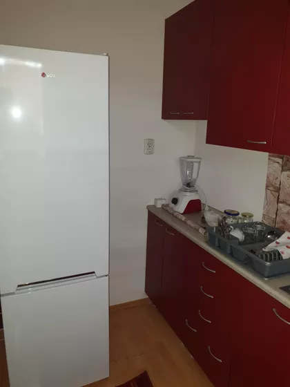 Krivolačka 28 | 4zida.rs
