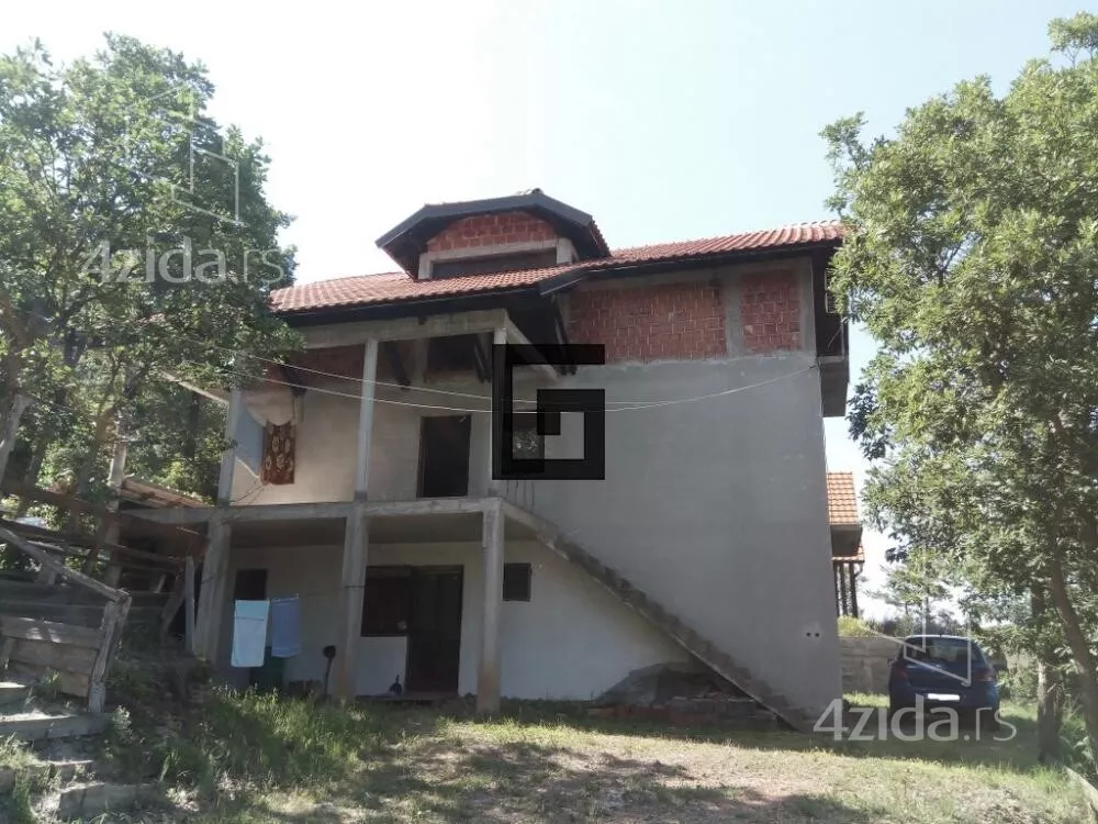 Kuća | 4zida