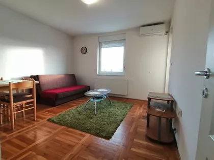 Bulevar Patrijarha Pavla (Somborski Bulevar) | 4zida.rs