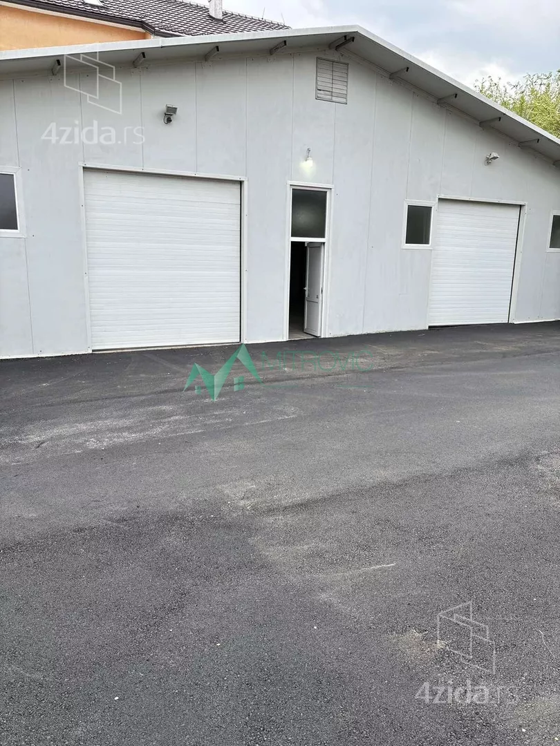 Poslovni prostor | 4zida