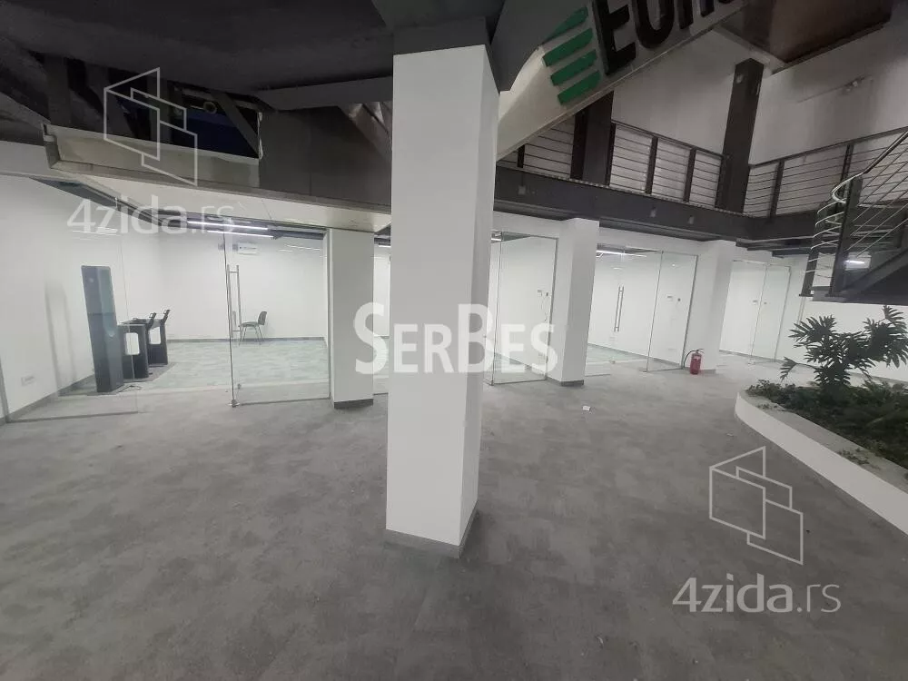 Poslovni prostor | 4zida