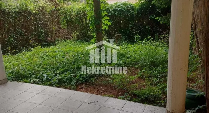 5-etažna kuća | 4zida