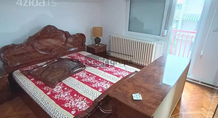 Četvoroiposoban stan | 4zida