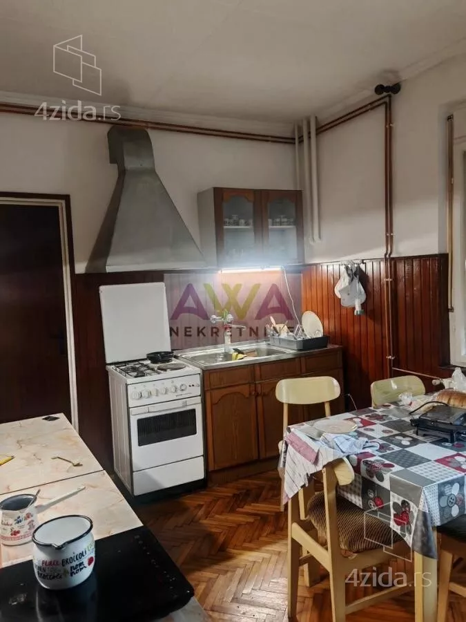 Kuća | 4zida