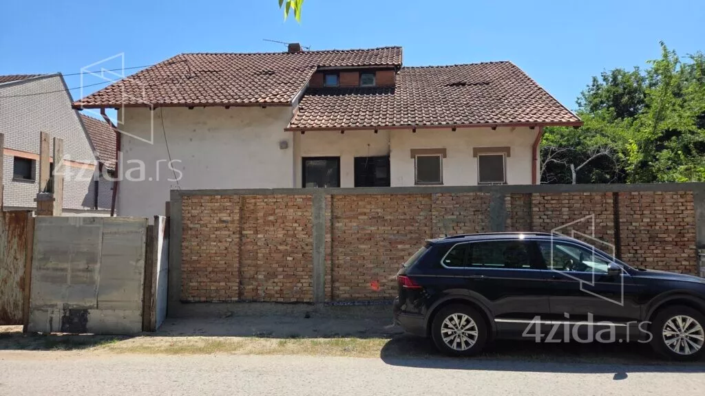 3-etažna kuća | 4zida
