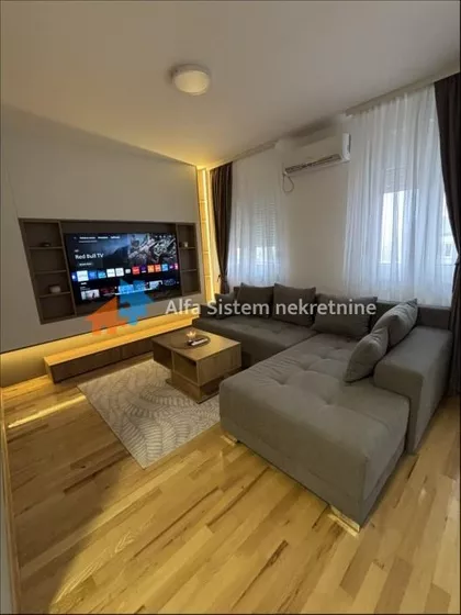 Učiteljsko Naselje | 4zida.rs