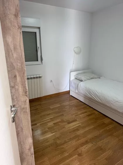 Kamenjar | 4zida.rs