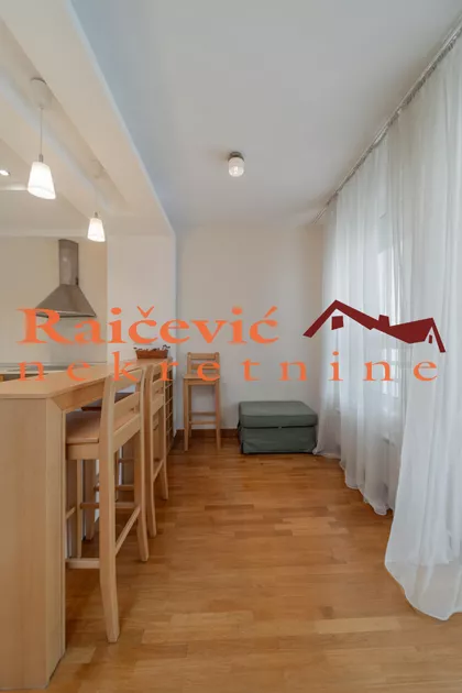 Bulevar crvene armije | 4zida.rs