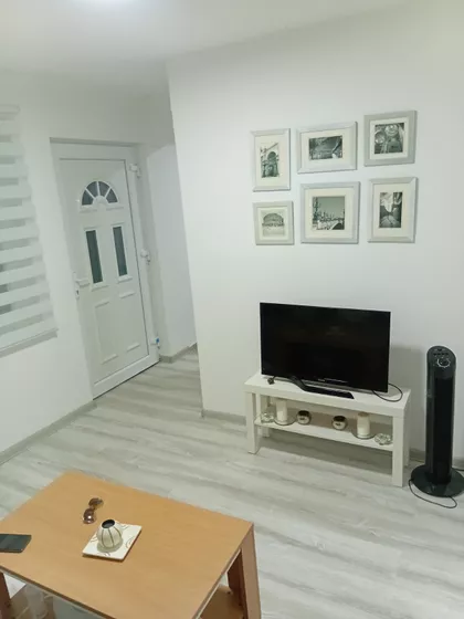 Sazonova 86 | 4zida.rs
