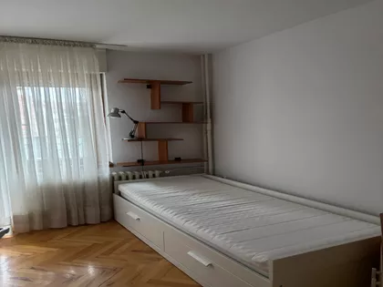 Kozaračka 30 | 4zida.rs