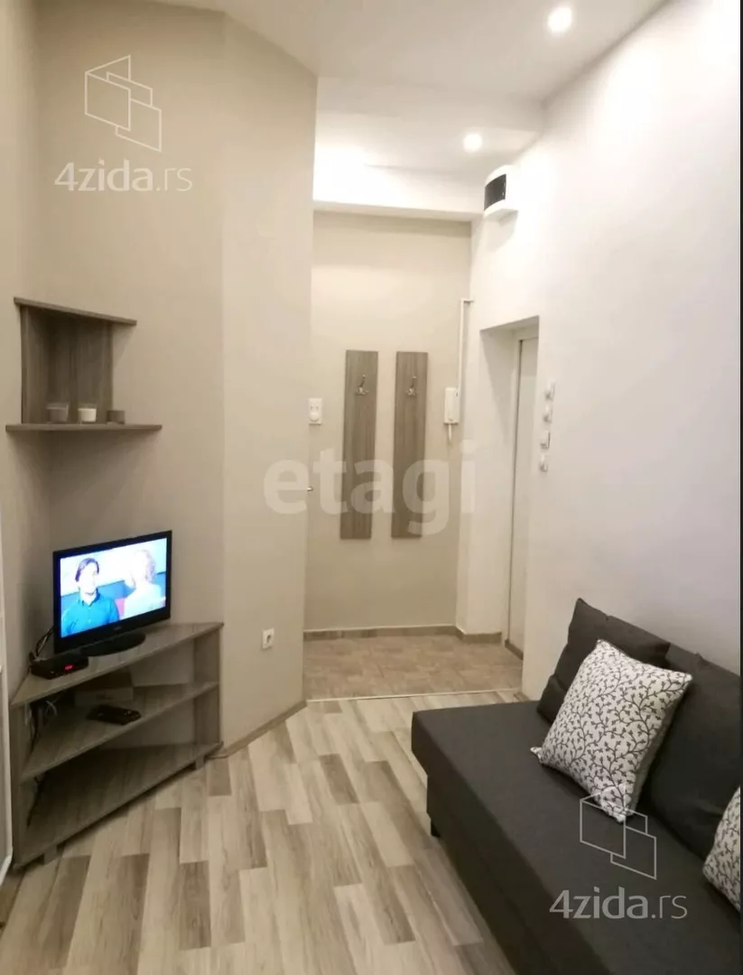 Garsonjera | 4zida