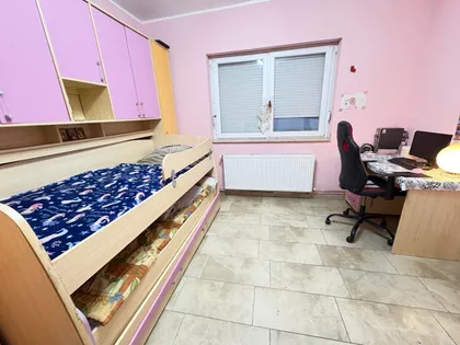 Novi Karlovci | 4zida.rs