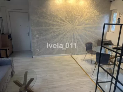 Francuska | 4zida.rs