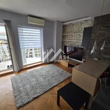 Radnička | 4zida.rs