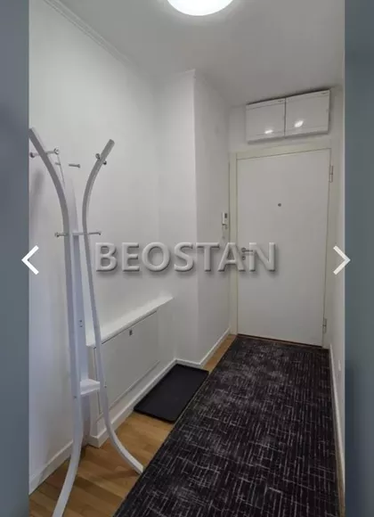 Blok 11c - Stari Merkator | 4zida.rs