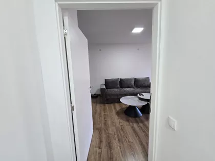 Kolonija | 4zida.rs