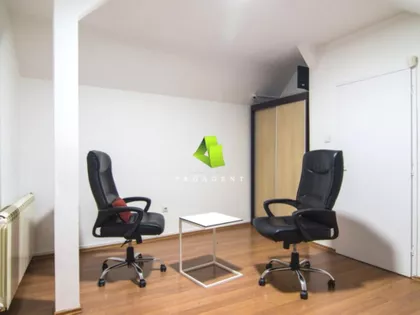 Dom Zdravlja | 4zida.rs