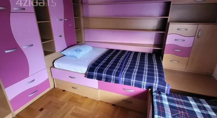 Petosoban stan | 4zida