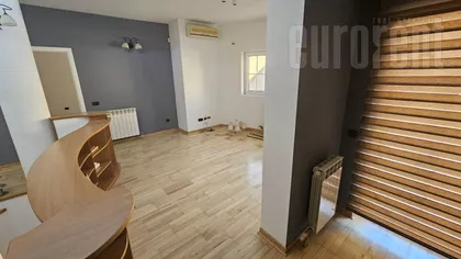 ZEMUN - NOVI GRAD | 4zida.rs