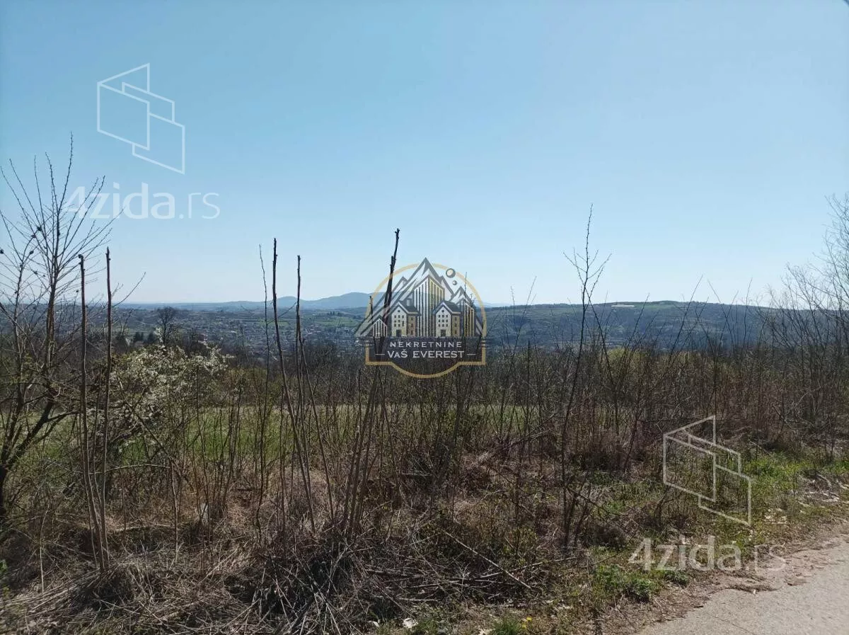 Plac | 4zida