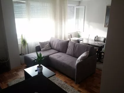 Ravanička | 4zida.rs