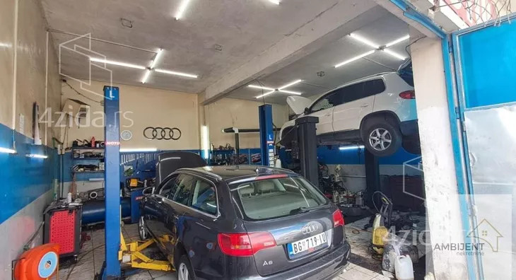 Poslovni prostor | 4zida