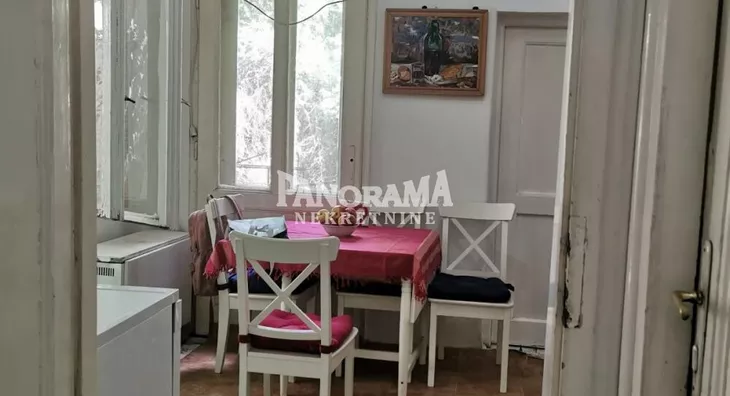 Četvoroiposoban stan | 4zida