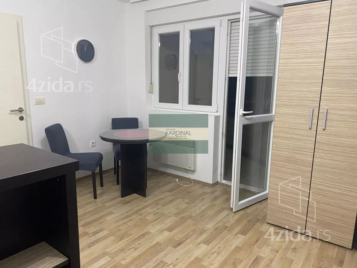 Garsonjera | 4zida