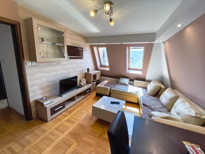 Cara Dušana 54 | 4zida.rs