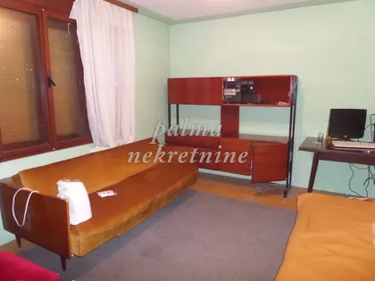 Vašarište | 4zida.rs