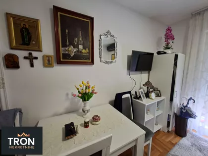 Nemanjina | 4zida.rs