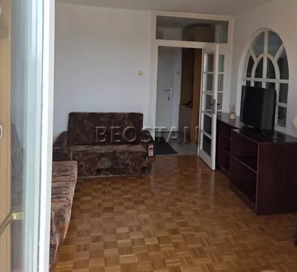 Peđe Milosavljevića | 4zida.rs