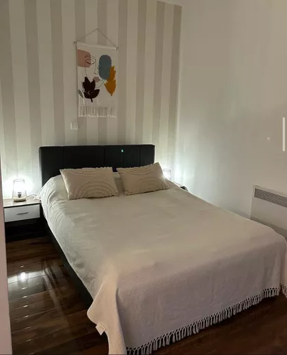 Zlatarska 8 | 4zida.rs