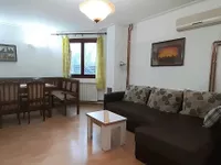 Centar, Zemun opština, Beograd | 4zida.rs