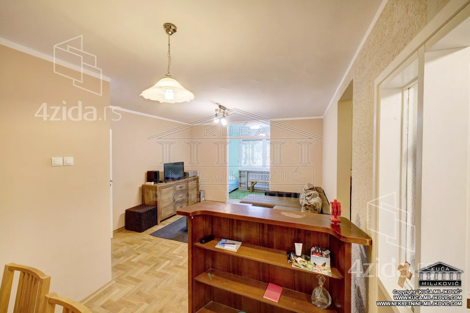 Dvoiposoban stan | 4zida