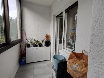 Skupština | 4zida.rs