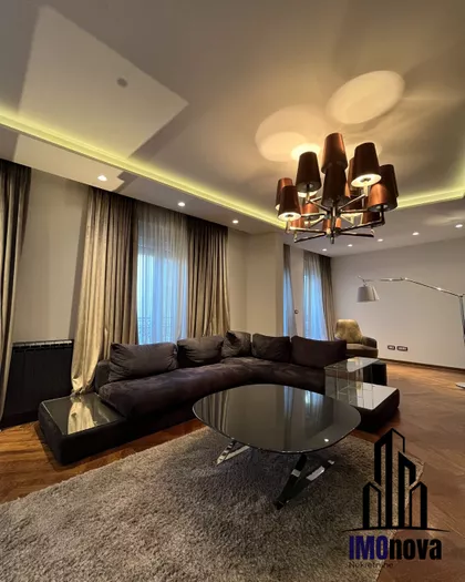 Patrijarha Varnave | 4zida.rs