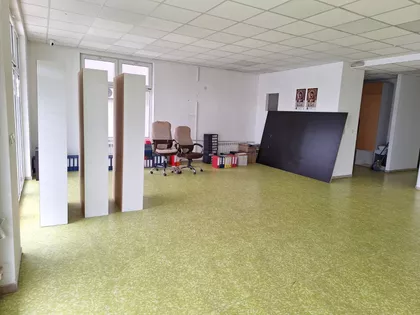 Maksima Gorkog 4 | 4zida.rs