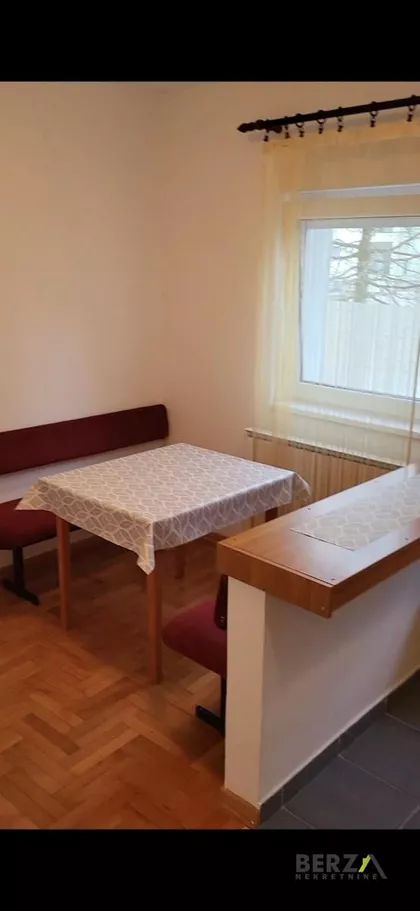 Jugovićevo | 4zida.rs