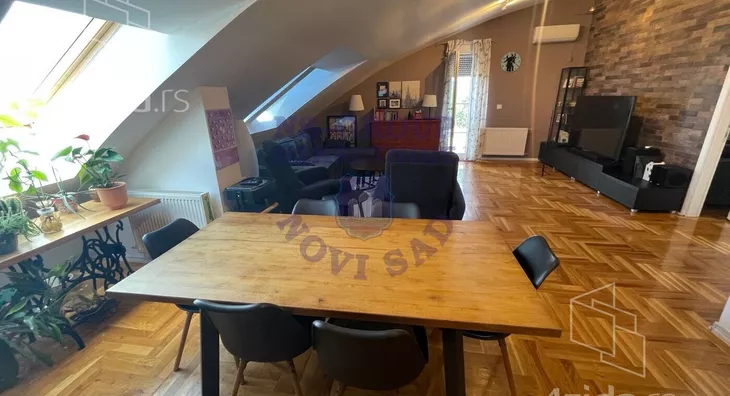 Petosoban stan | 4zida