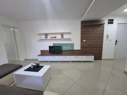 Gradske lokacije | 4zida.rs
