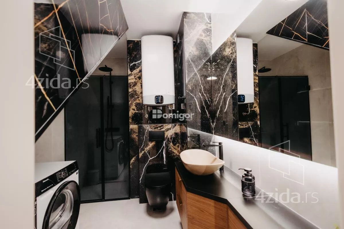 Petosoban stan | 4zida