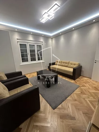 Mlade Bosne | 4zida.rs