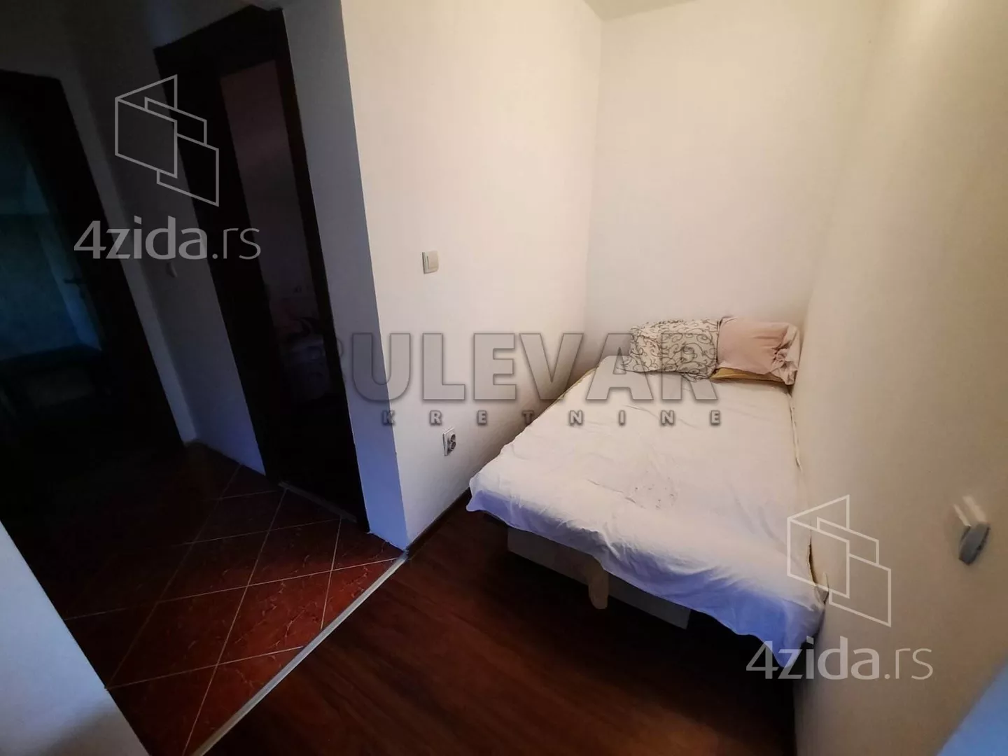 Lokal | 4zida