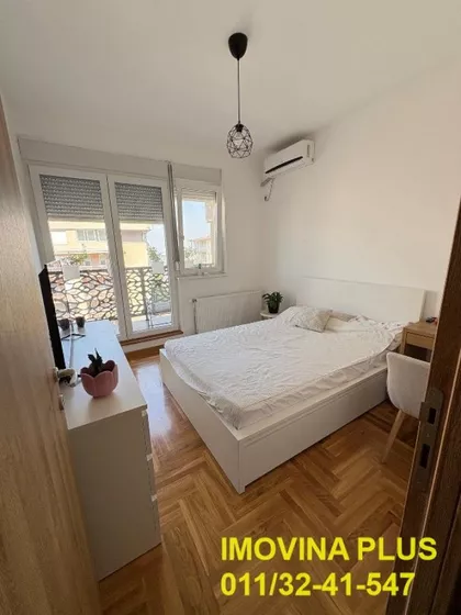 Vojvode Vlahovića | 4zida.rs