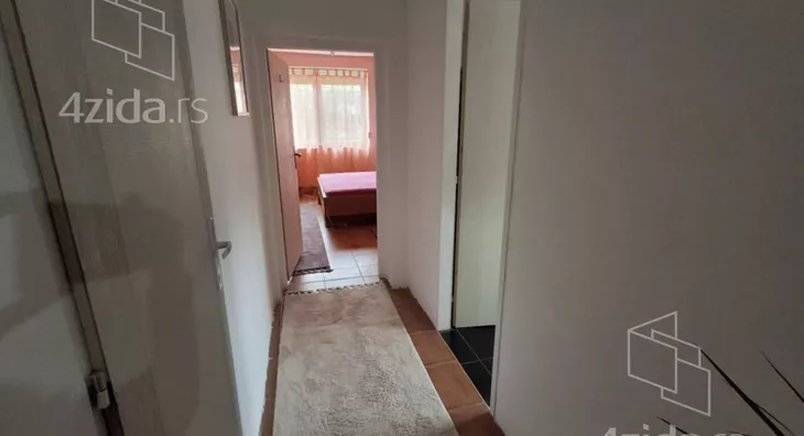 Četvoroiposoban stan | 4zida