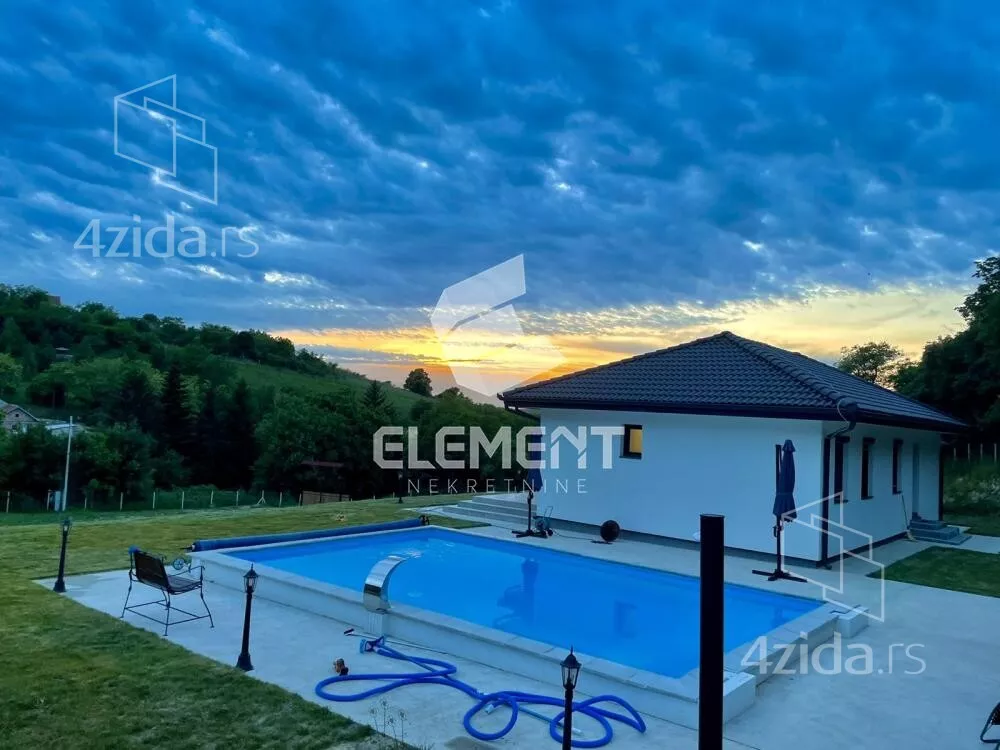 Kuća | 4zida